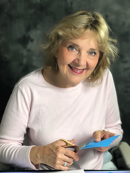 Teri Suzanne 2019