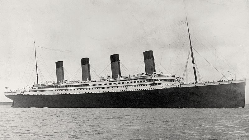 File:Titanic from the side.jpg