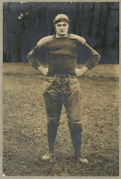 File:Tom McDonald, Captain of University of Washington football team, circa 1904 (MOHAI 8538).jpg