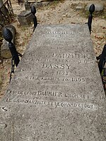 Tombe d'Honoré Daumier, Paris, cimetière du Père-Lachaise (division 24).