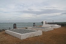 Vietnamesischer Militärfriedhof auf Đảo Trường Sa Đông (Central London Reef)