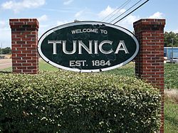 TunicaMSTownSign.jpg