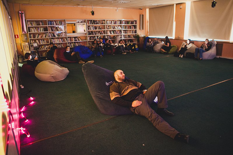 File:Twin Peaks Festival in Nekrasov Library (Moscow) - 2017 - 56.jpg