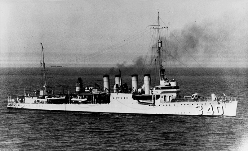 File:USS Perry (DD-340) underway at sea, circa the early 1930s (NH 94831).jpg