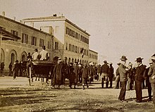 La vecchia stazione dell'800 e il piazzale Francesco di Giorgio.