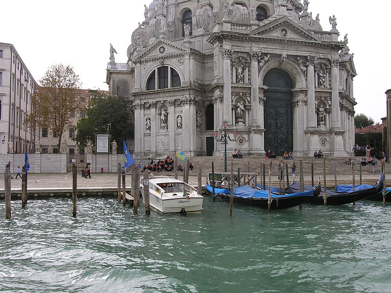 File:Venezia-Murano-Burano, Venezia, Italy - panoramio (540).jpg