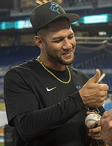 Going 'hard out of the box,' Miami Marlins' Yuli Gurriel logs