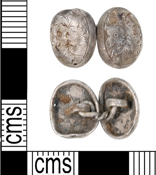 File:!7th century silver cufflinks (FindID 849966).jpg