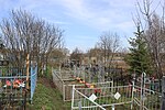 Сельское кладбище