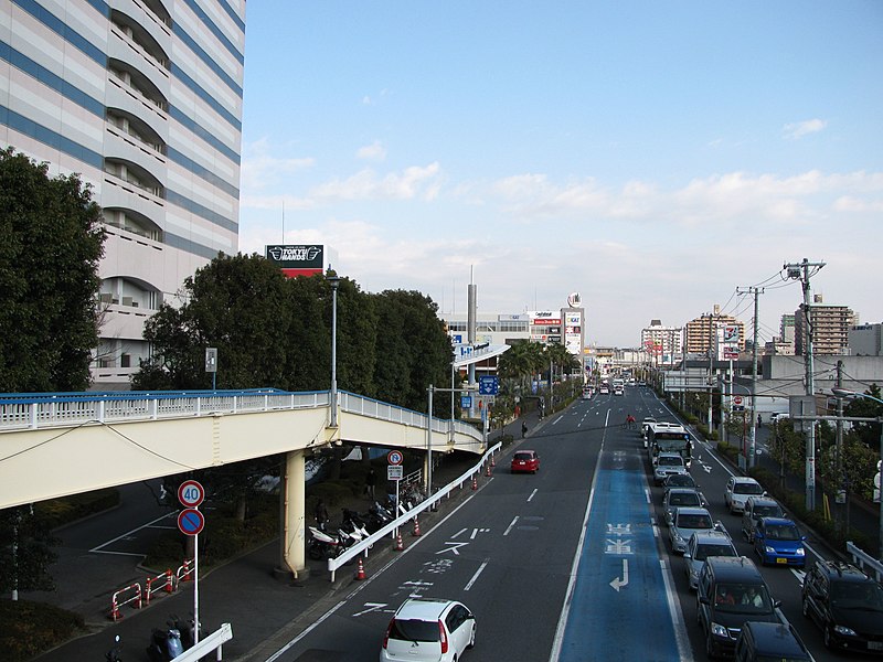 File:ららぽーとTOKYO-BAY - panoramio - くろふね.jpg