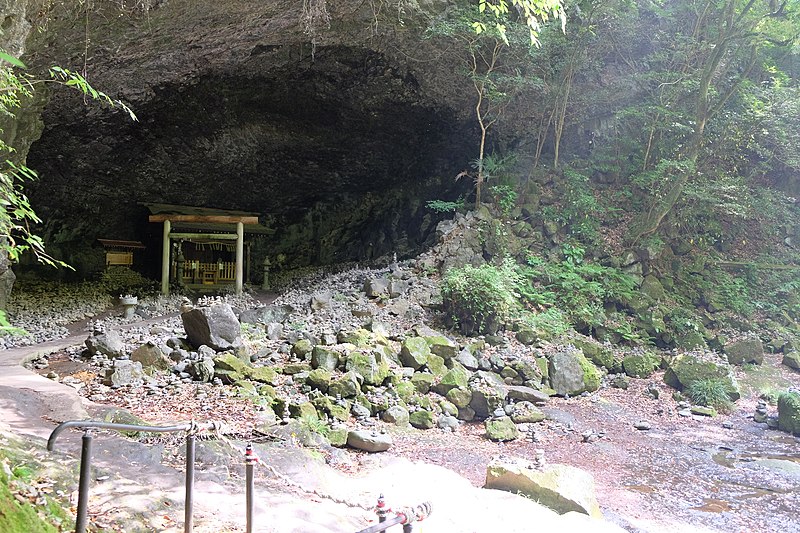 File:天安河原 - panoramio.jpg