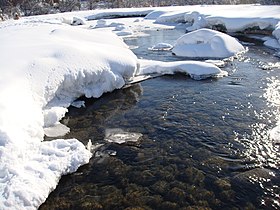 拉斯特鄉克蘭河冬季風景