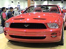 The fifth-generation Mustang convertible concept, which resembles the later Shelby GT500 2005 Ford Mustang convertible concept (exterior).jpg