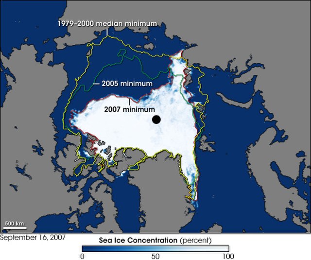 Sea cover in the Arctic Ocean, showing the median, 2005 and 2007 coverage