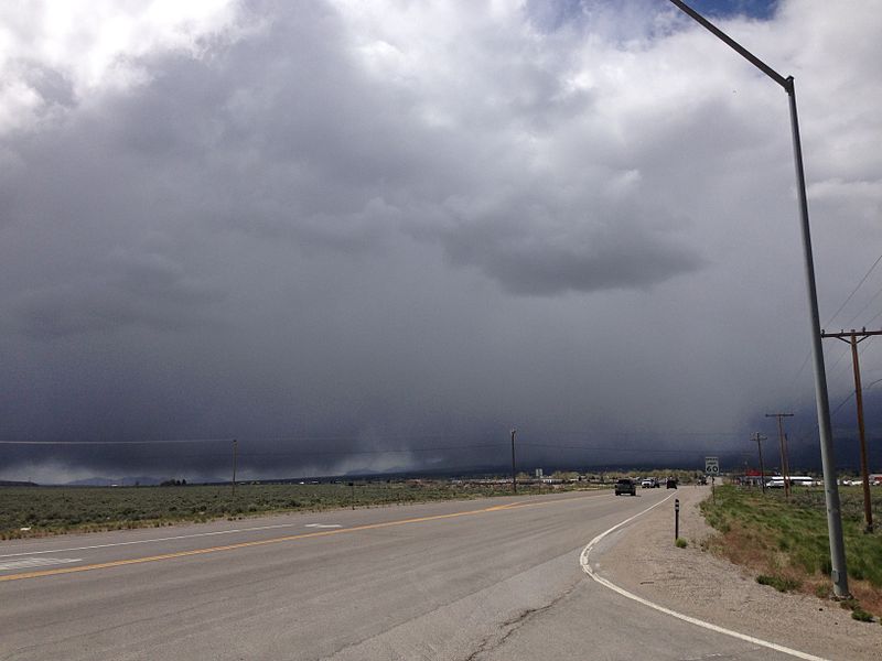 File:2014-05-21 10 46 27 Rain shower with snow levels only a thousand or two thousand feet above ground level approaching Ely, Nevada.JPG