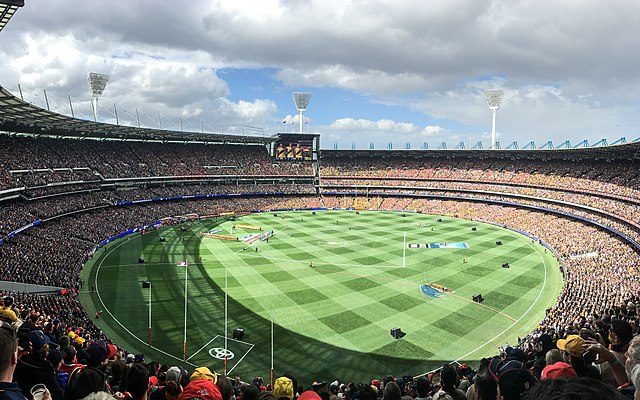 Image: 2017 AFL Grand Final panorama during national anthem (cropped)