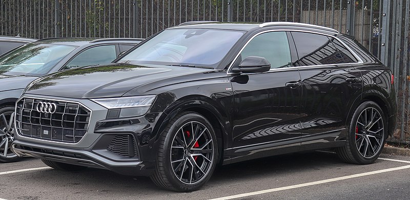 File:2018 Audi Q8.jpg