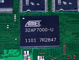 AVR32 32-bit RISC microcontroller architecture