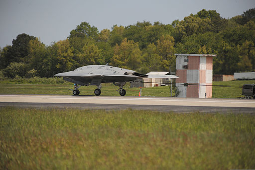 A U.S. Navy X-47B Unmanned Combat Air System (UCAS) demonstrator completes its first shore-based arrested landing at Naval Air Staion, Patuxent River, Md., May 4, 2013 130504-N-ZZ999-102