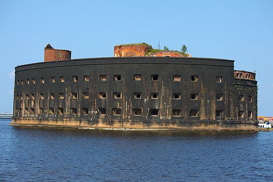 Форт «Александр I» (Кронштадт, Финский залив, южный фарватер) Автор: Mat-denis