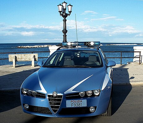 File:Alfa159police.jpg