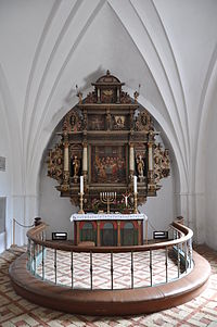 Alter i Tranebjerg Kirke (Samsø Kommune).JPG