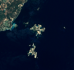 Vue satellite de l'archipel des Lavezzi.