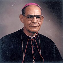 Arzobispo Xuan Antonio Flores.jpg