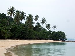 Beach @ Pulau Kapas, Malaysia (234435536).jpg