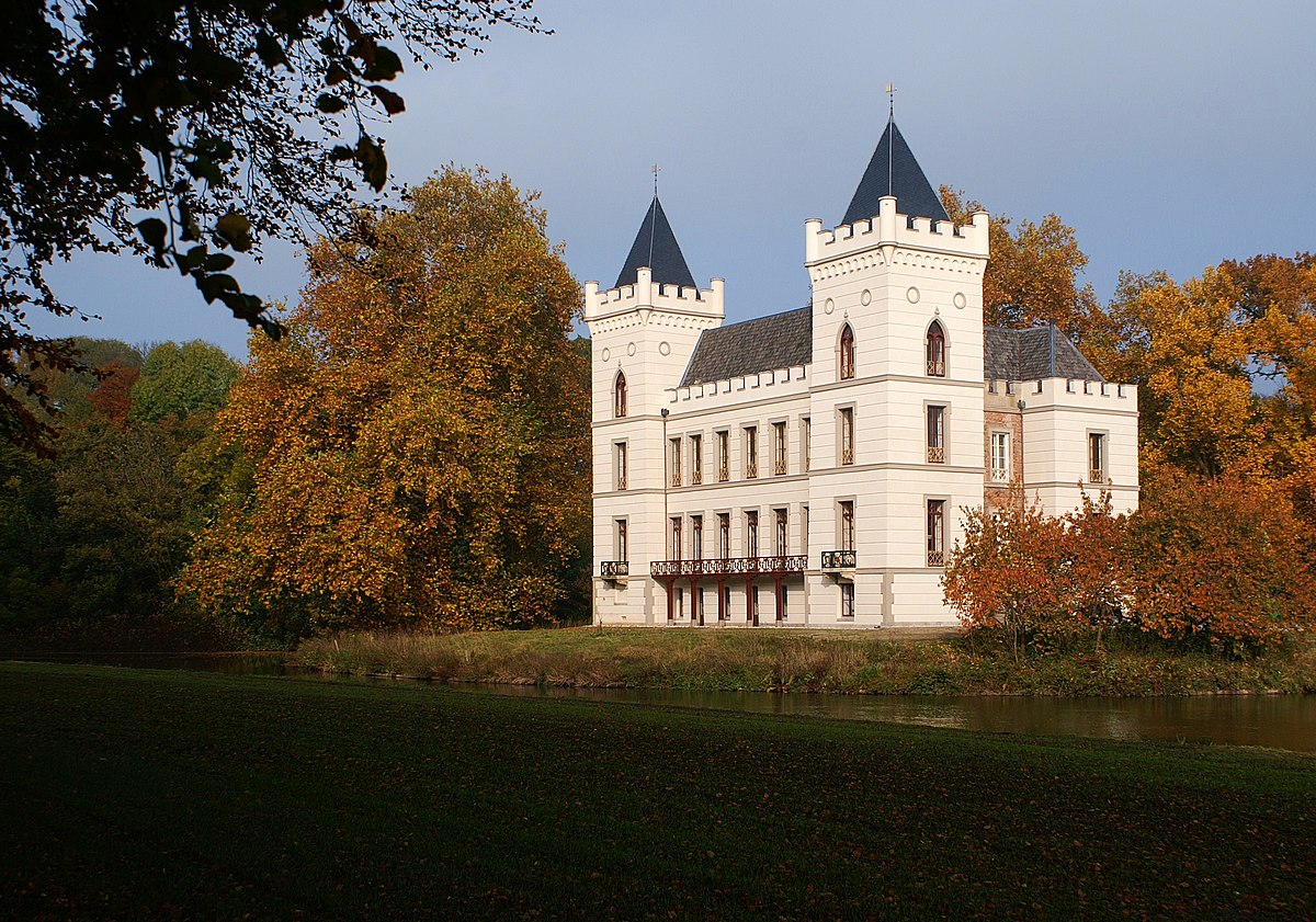 Mains castle. Зейст Нидерланды.