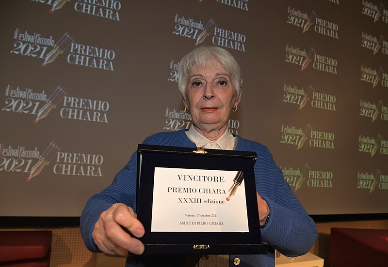 File:Bianca Pitzorno Premio Chiara 2021.JPG