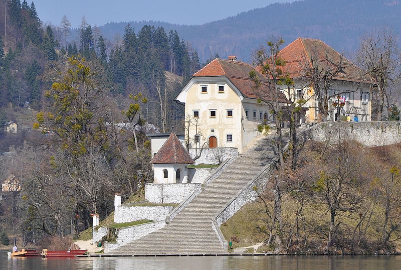 File:Bled-staircase.jpg