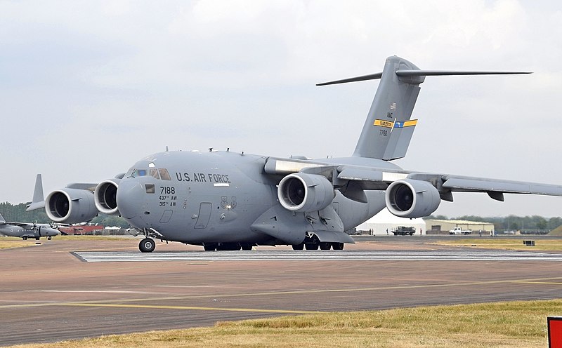 File:Boeing C-17A III Globemaster (serial 07-7188) of the USAF at RIAT Fairford 16July2018 arp.jpg