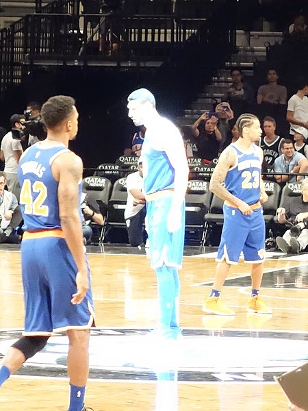 File:Brooklyn Nets vs NY Knicks 2018-10-03 td 099a - Super Saiyan Kanter.jpg