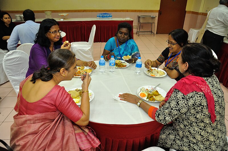 File:Buffet Lunch - VMPME Workshop - Science City - Kolkata 2015-07-17 9534.JPG