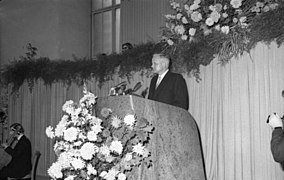 Bundesarchiv B 145 Bild-F016579-0048, Frankfurt, Friedenspreis des Deutschen Buchhandels.jpg