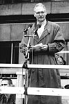 Bundesarchiv Bild 183-1989-1104-036, Berlín, Demonstrace, Rede Jens Reich.jpg