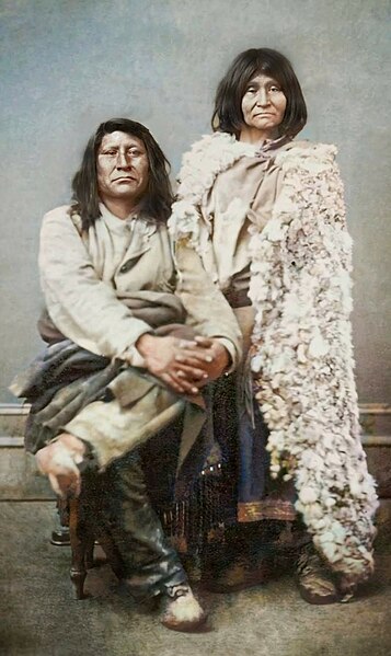 File:Chief Sagwitch and Beawoachee Colorized.jpg