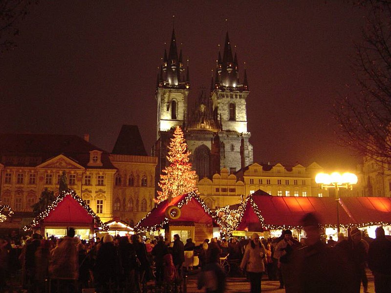 File:Christmas Old Town Square Prague 2007.jpg