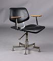 Cosy stol - tegnet og produceret af Vermund Larsen