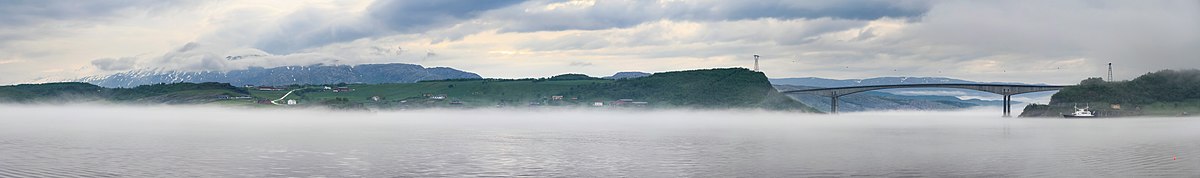 Foggy Dagsvikbukta, Norway.