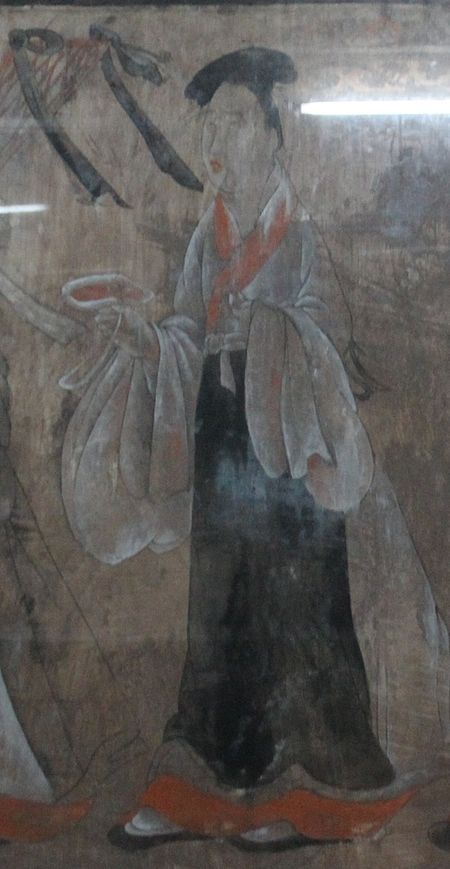 Tập_tin:Dahuting_Tomb_mural_of_women_dressed_in_Hanfu,_Eastern_Han_Dynasty_(crop1).jpg