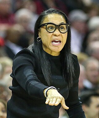 <span class="mw-page-title-main">Dawn Staley</span> American basketball player and coach (born 1970)