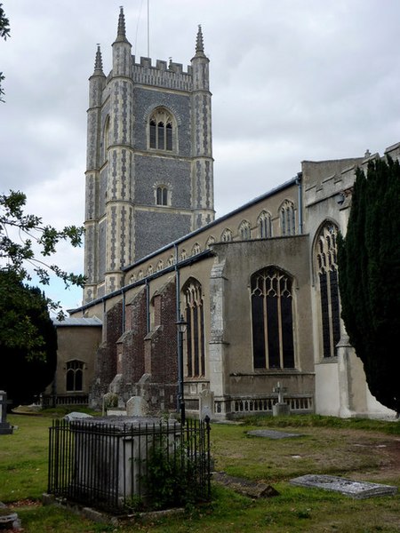 File:Dedham Church - geograph.org.uk - 1481738.jpg