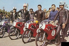 Derbi Josep M Busquets Paco Tombas Jacques Roca Jan Tennis Huberts Angel Nieto GP Spain 1963.jpg