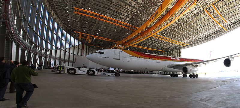 File:Entering in the new Hangar (5099745361).jpg