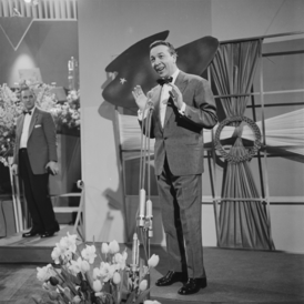 Eurovision Song Contest 1958 - André Claveau.png