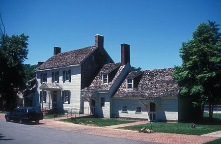 FAIRLEE MANOR CAMP HOUSE