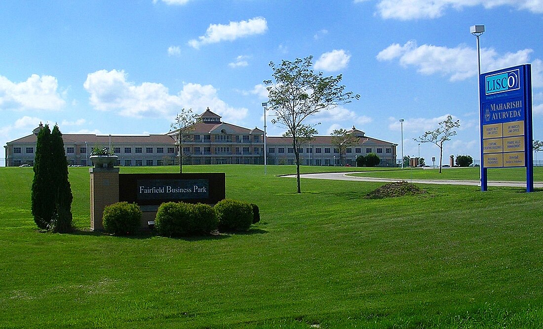 File:Fairfield Business Park, Fairfield IA.JPG