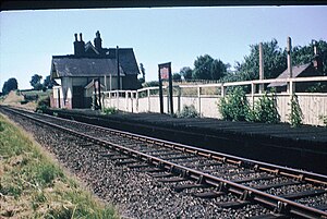 Farthinghoe railway station - Wikipedia